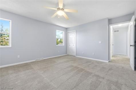 1831 Eaton Drive Avon OH 44011