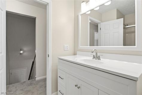 1831 Eaton Drive Avon OH 44011