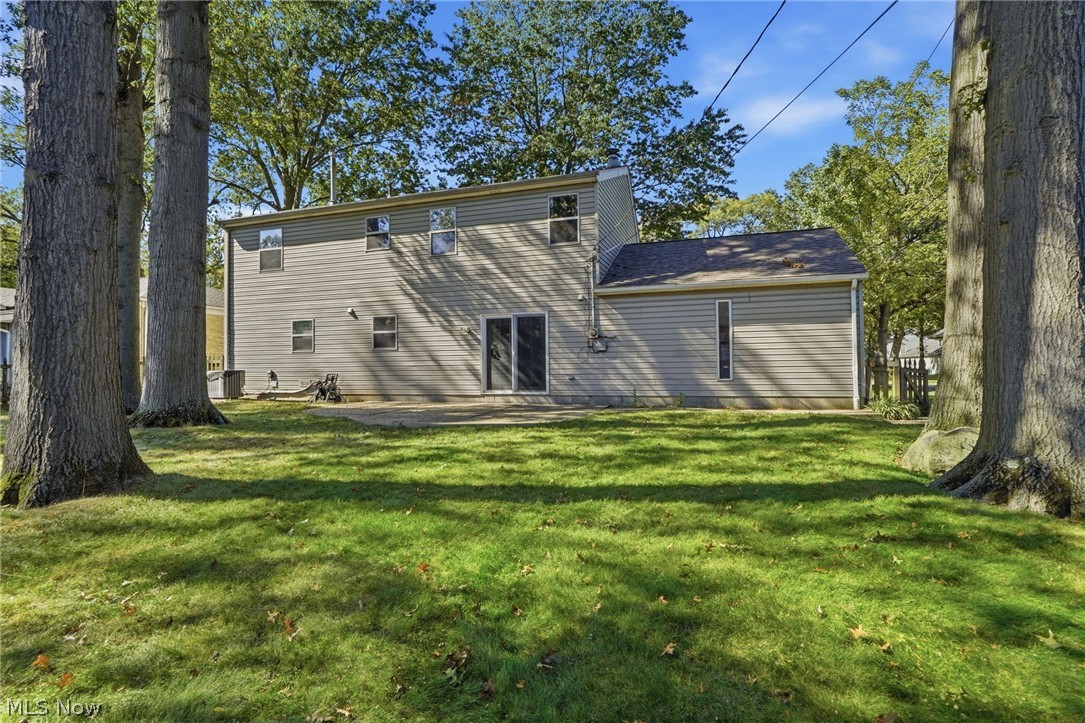 1831 Eaton Drive Avon OH 44011