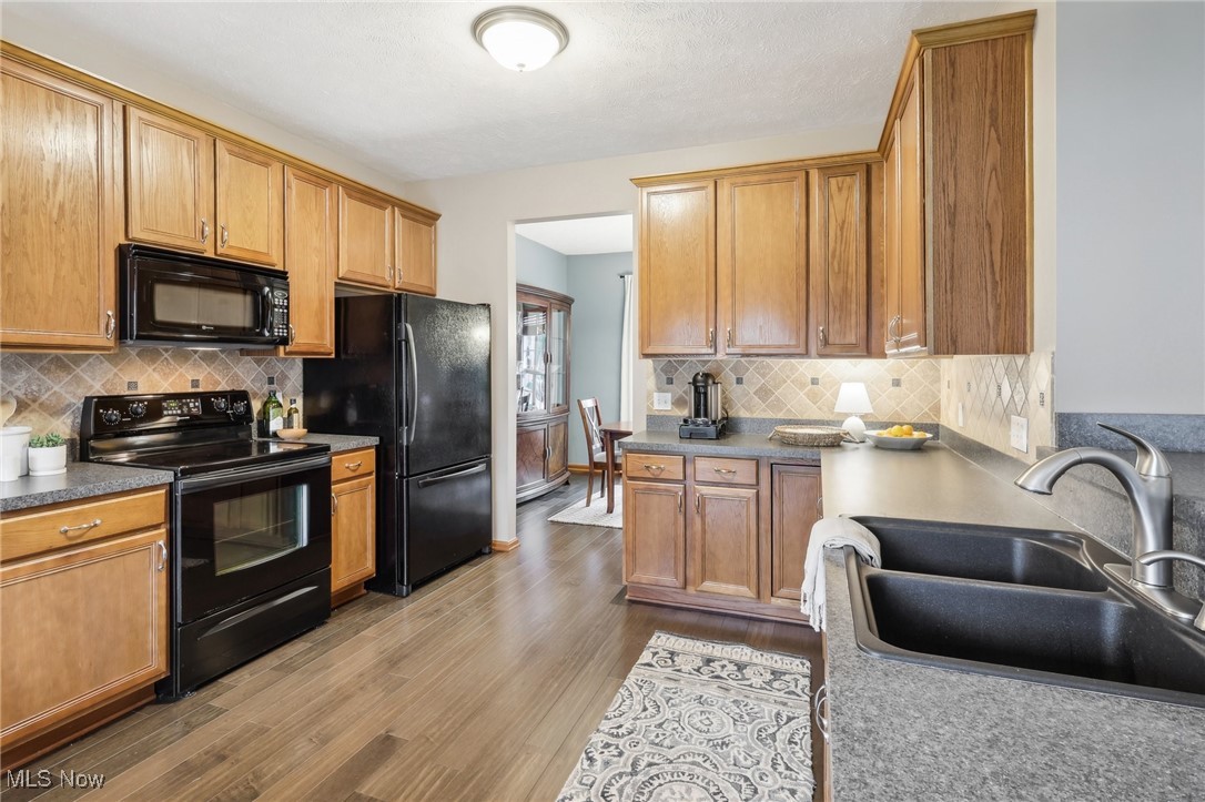 1684 W Ash Drive Avon OH 44011