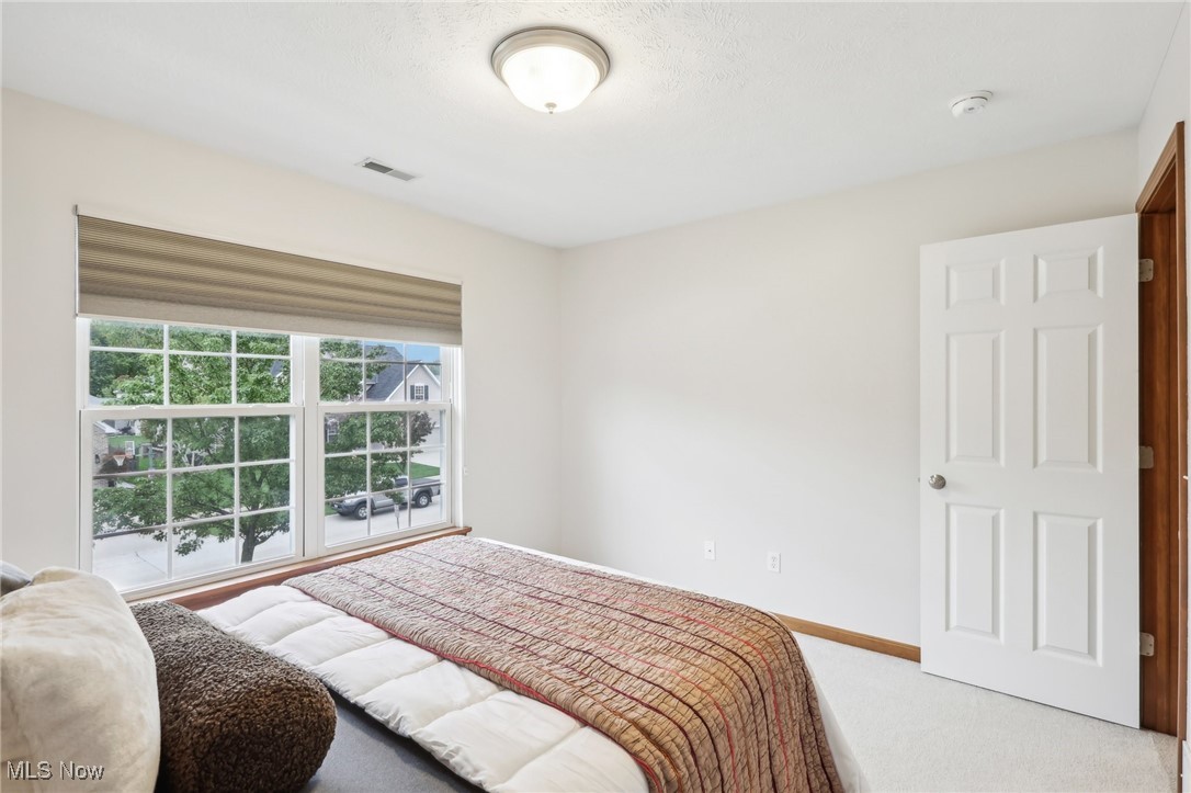 1684 W Ash Drive Avon OH 44011