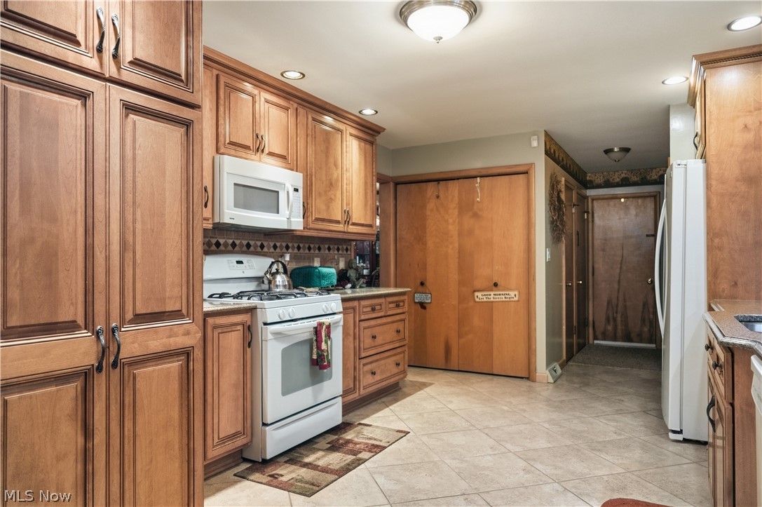 885 W Pidgeon Road Salem OH 44460