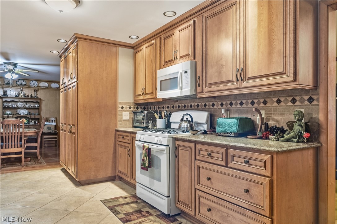 885 W Pidgeon Road Salem OH 44460