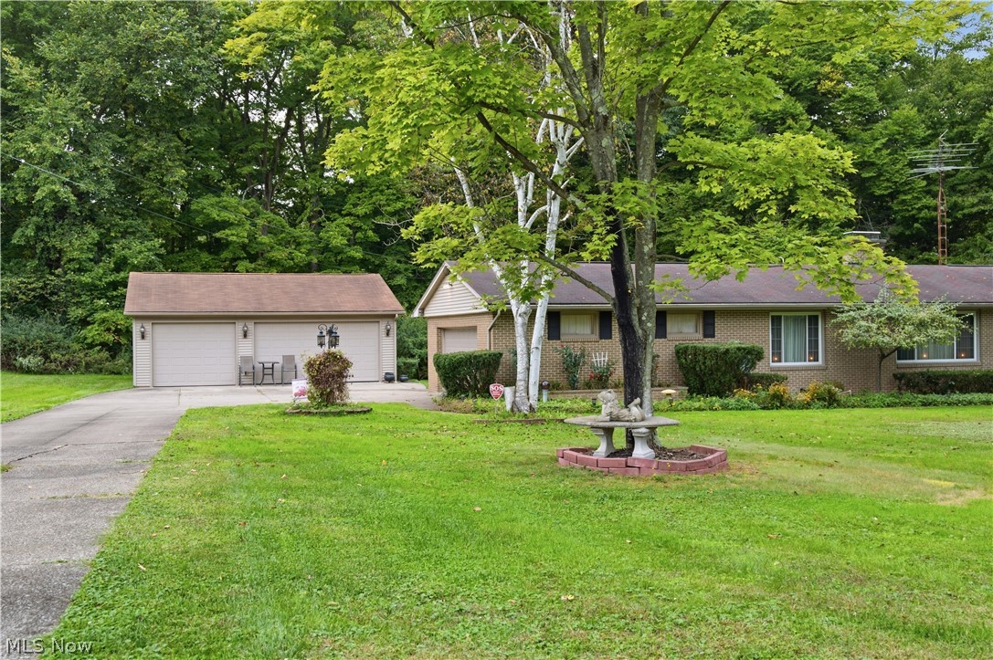 885 W Pidgeon Road Salem OH 44460