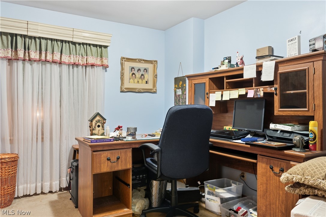 885 W Pidgeon Road Salem OH 44460
