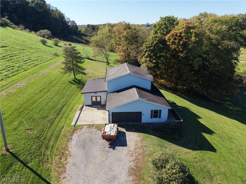 3950 Wolf Road SW Port Washington OH 43837