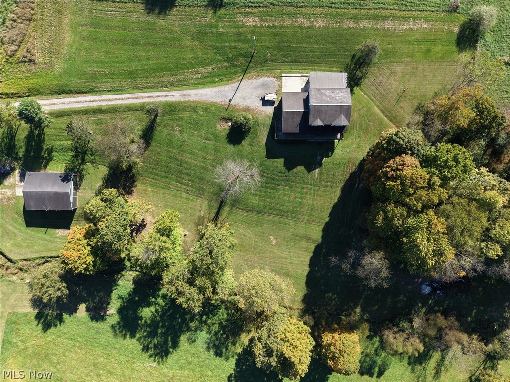 3950 Wolf Road SW Port Washington OH 43837