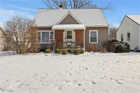 179 Fay Avenue Avon Lake OH 44012