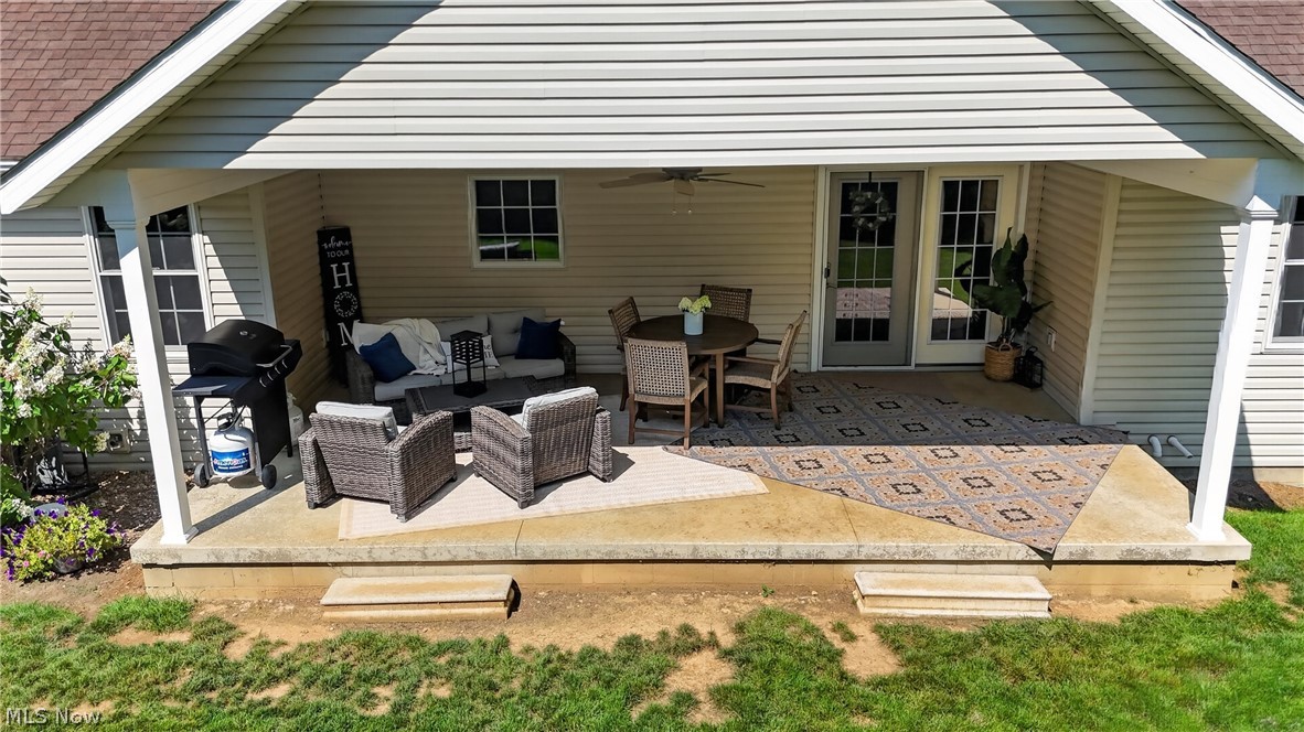 260 Stone Meadow Circle Loudonville OH 44842