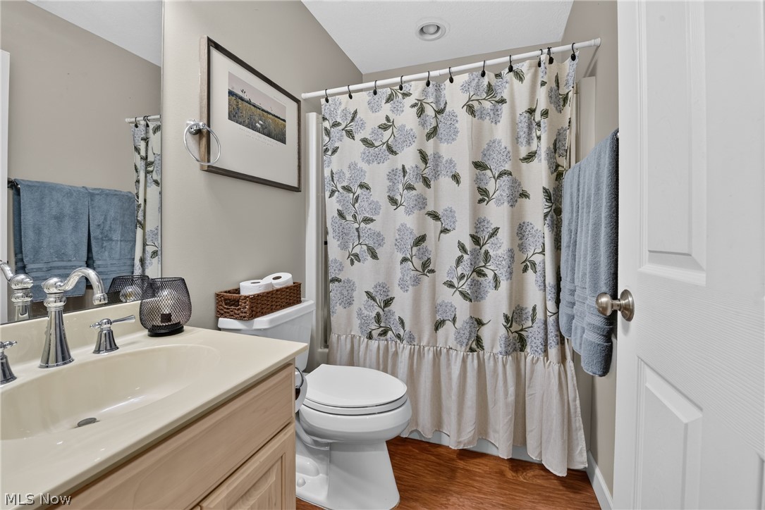 260 Stone Meadow Circle Loudonville OH 44842