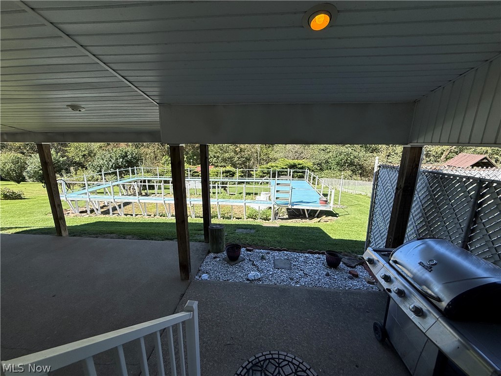 221 Frostview Drive Wintersville OH 43953