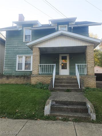 1825 Grace Avenue NE Canton OH 44705