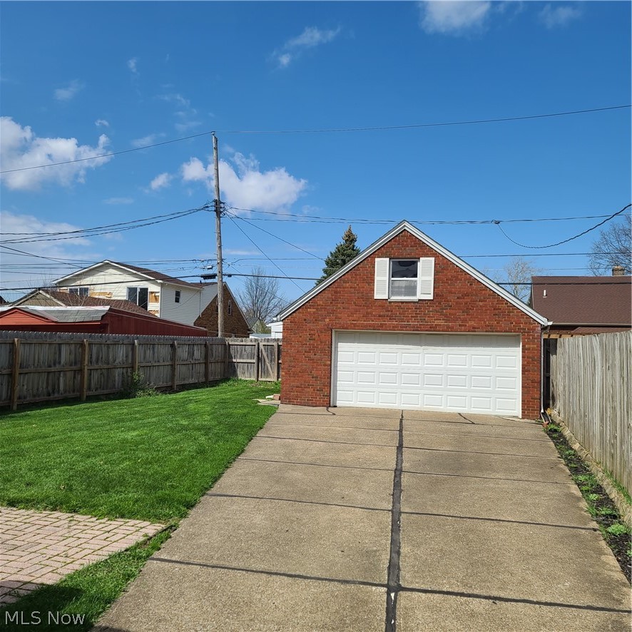 7600 Dartworth Parma OH 44129