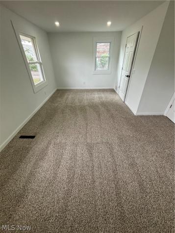 27107 Lynn Drive Olmsted Twp OH 44138