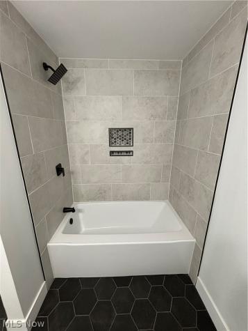 27107 Lynn Drive Olmsted Twp OH 44138