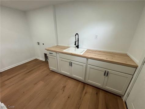 27107 Lynn Drive Olmsted Twp OH 44138