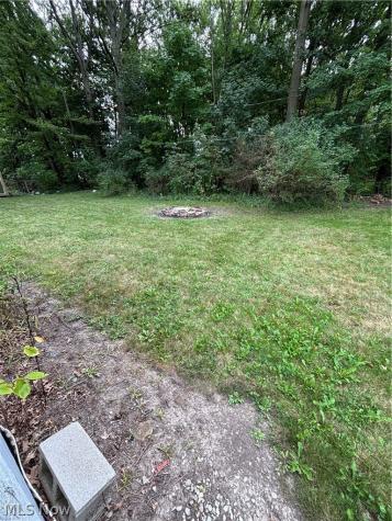 27107 Lynn Drive Olmsted Twp OH 44138