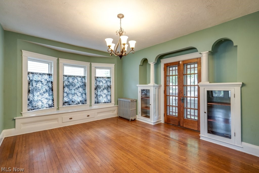 3255 Hyde Park Avenue Cleveland Heights OH 44118