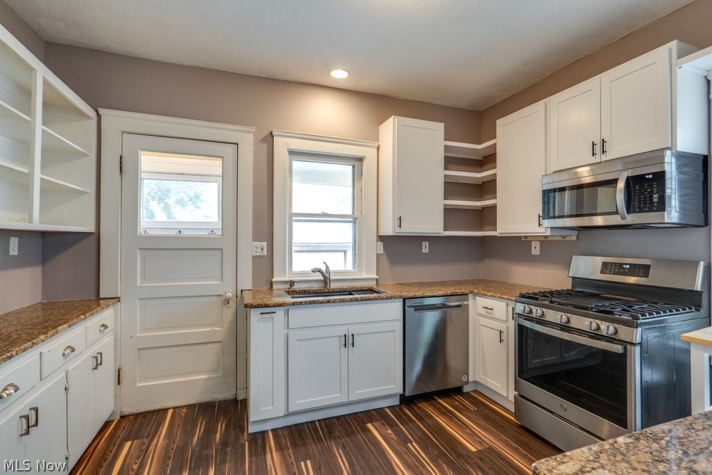 3255 Hyde Park Avenue Cleveland Heights OH 44118