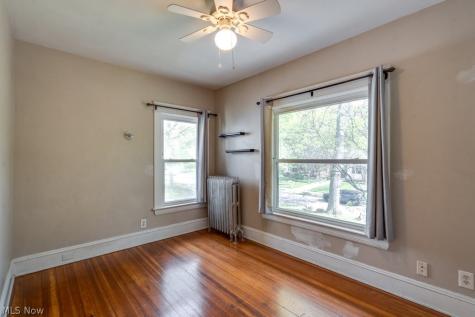 3255 Hyde Park Avenue Cleveland Heights OH 44118