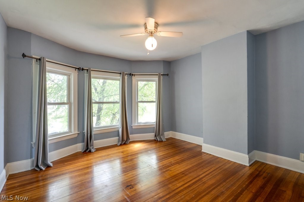 3255 Hyde Park Avenue Cleveland Heights OH 44118