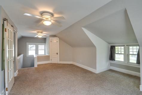 3255 Hyde Park Avenue Cleveland Heights OH 44118