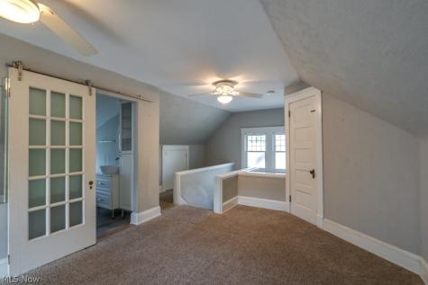 3255 Hyde Park Avenue Cleveland Heights OH 44118