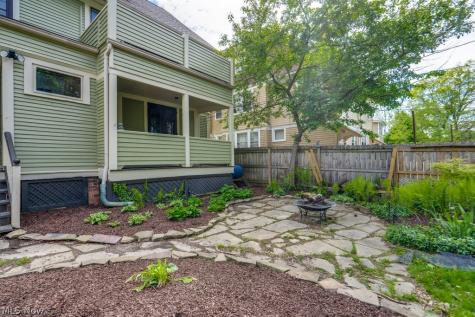 3255 Hyde Park Avenue Cleveland Heights OH 44118