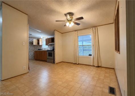 1080 Lumen Road NW Minerva OH 44657