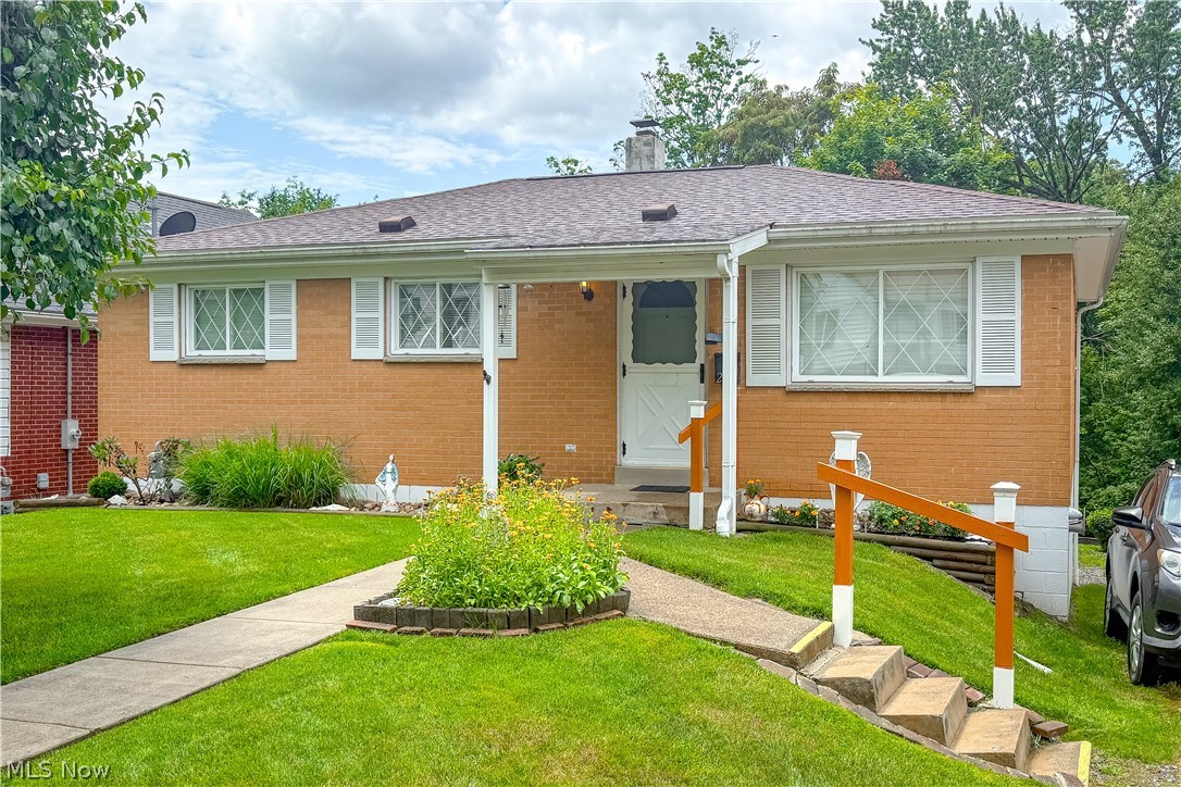 203 Opal Boulevard Steubenville OH 43952