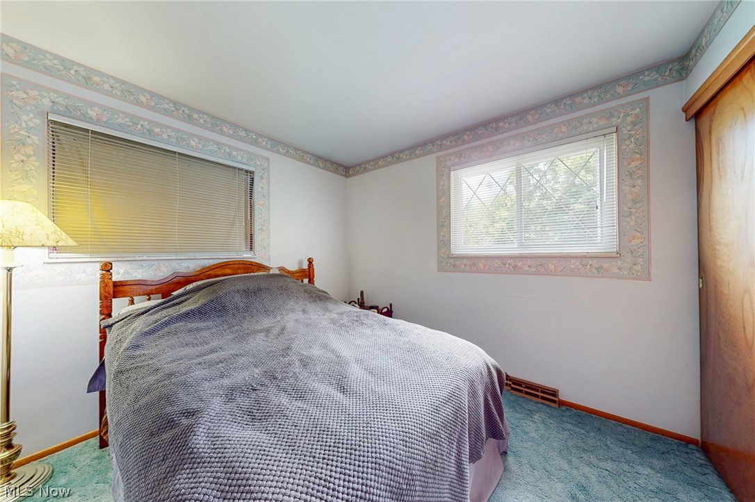 203 Opal Boulevard Steubenville OH 43952