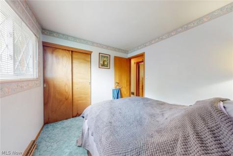 203 Opal Boulevard Steubenville OH 43952