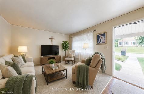 203 Opal Boulevard Steubenville OH 43952