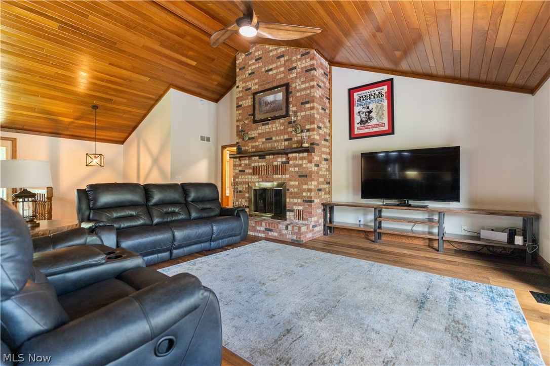6864 Ore Hill Road SW Stone Creek OH 43840