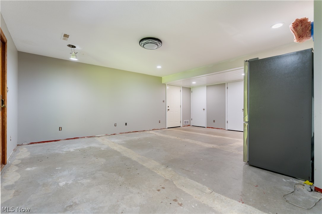 6864 Ore Hill Road SW Stone Creek OH 43840