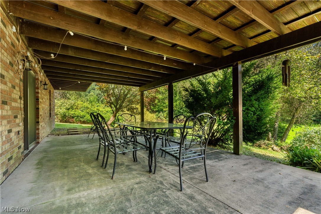 6864 Ore Hill Road SW Stone Creek OH 43840