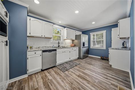 607 Sumatra Avenue Akron OH 44305