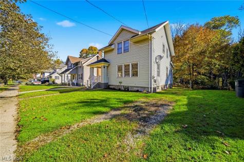 607 Sumatra Avenue Akron OH 44305