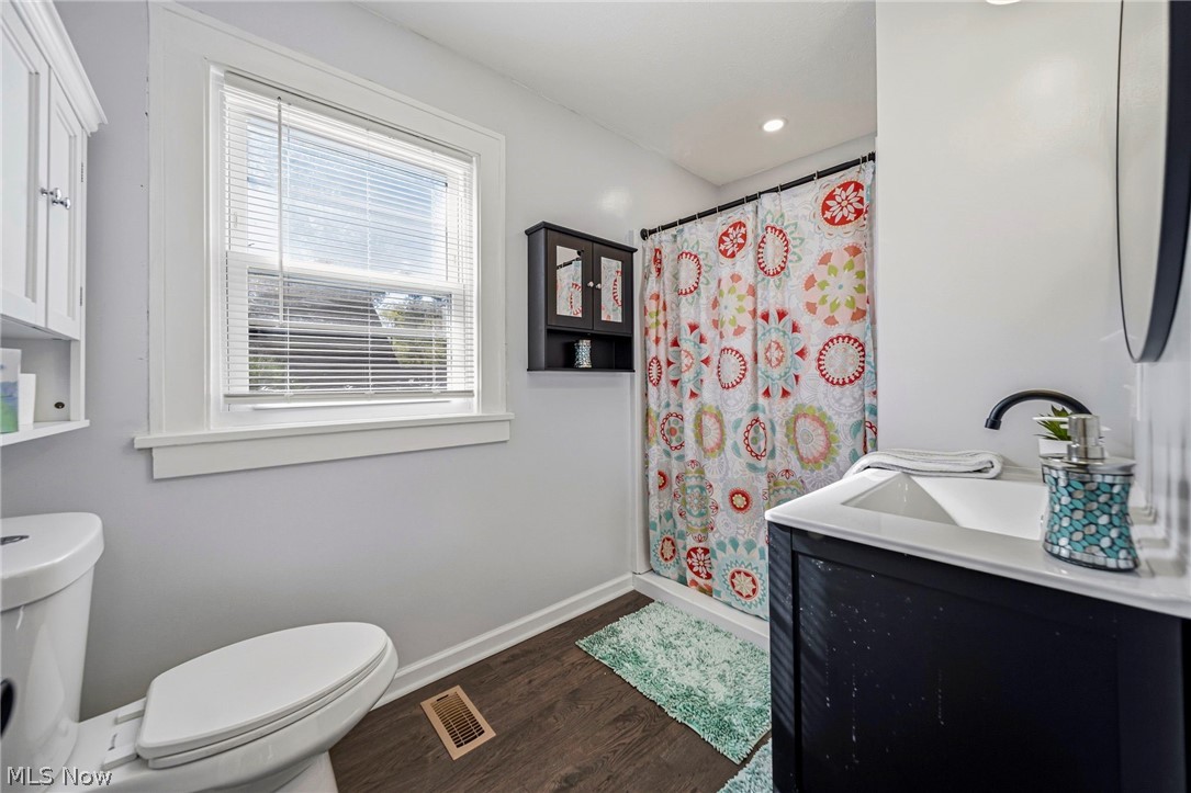 607 Sumatra Avenue Akron OH 44305