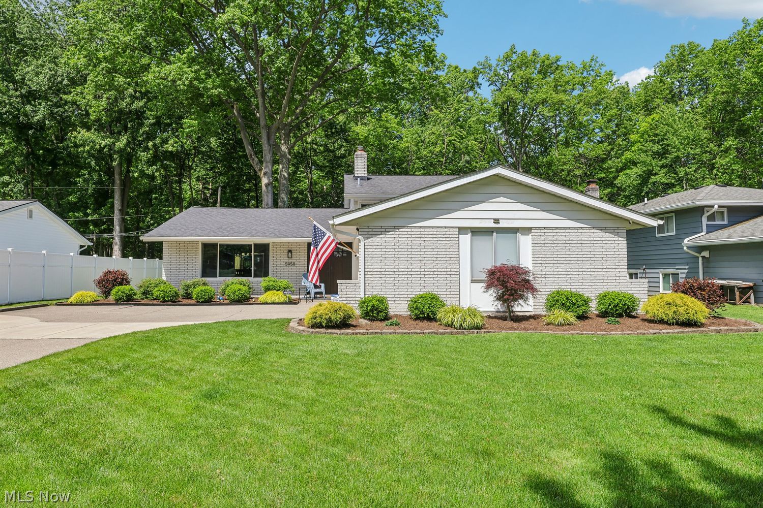 5958 Dorothy Drive North Olmsted OH 44070