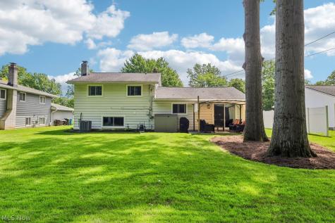 5958 Dorothy Drive North Olmsted OH 44070