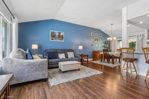 5958 Dorothy Drive North Olmsted OH 44070
