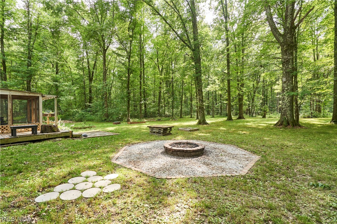 18550 Shaw Road Chagrin Falls OH 44023