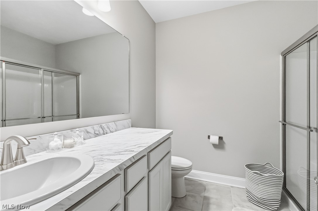 547 Silver Lake Drive Chagrin Falls OH 44022