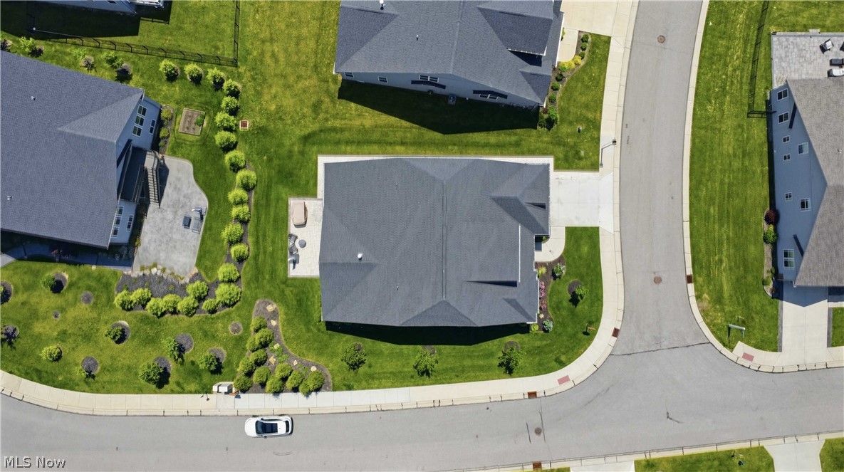 547 Silver Lake Drive Chagrin Falls OH 44022