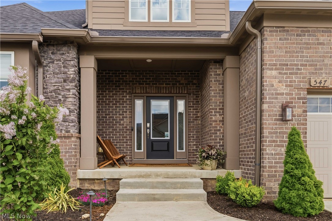 547 Silver Lake Drive Chagrin Falls OH 44022