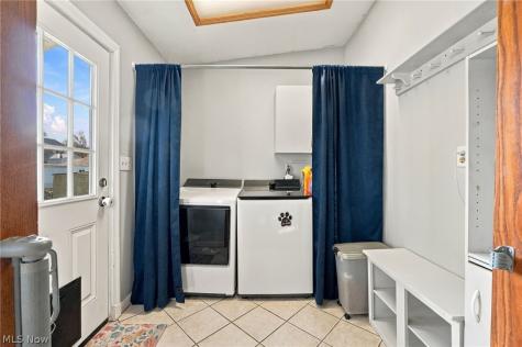 1277 Irene Road Lyndhurst OH 44124