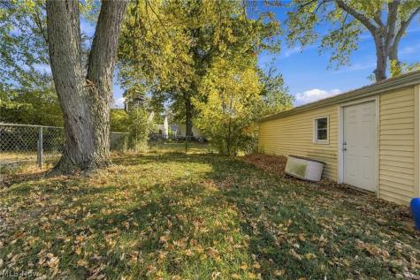 1277 Irene Road Lyndhurst OH 44124