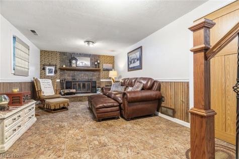 1508 Pauli Street Canal Fulton OH 44614