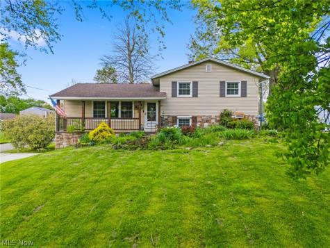 1508 Pauli Street Canal Fulton OH 44614